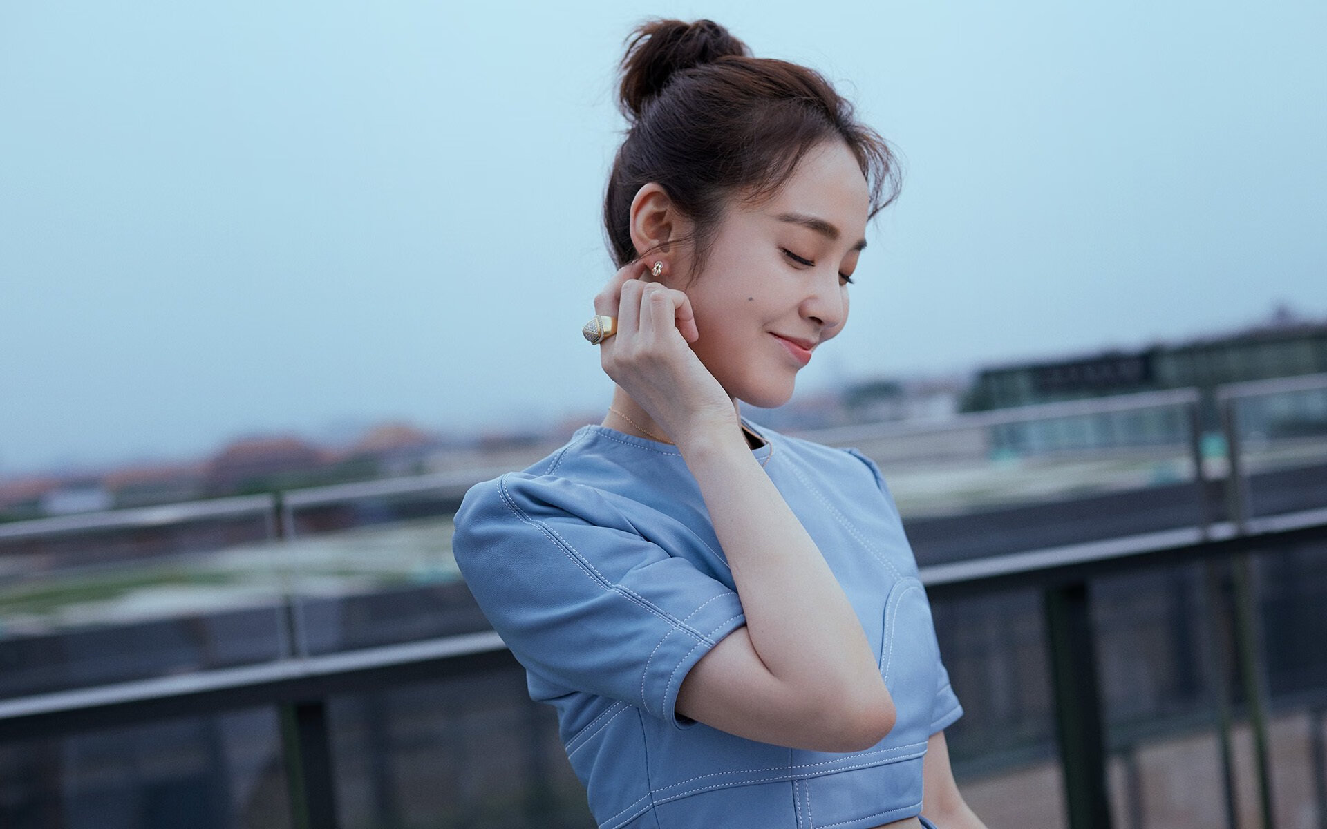 AYX官网-烟台篮球队在国际友谊赛中表现亮眼，展现新一代锋芒，篮球烟台赛区